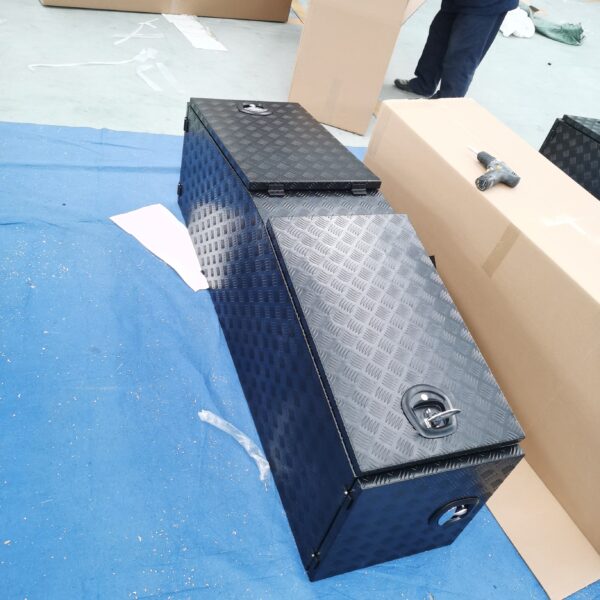 Cheap Toolbox Black Four Door Motorcycle Aluminum Side Box